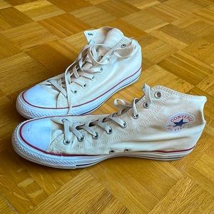 Converse high tops beige 12 US mens and 14 woman.